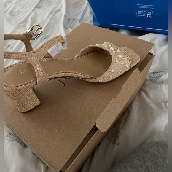 New in Box J. Crew Woven pearl heeled sandals in Toasted Woven Raffia - Picture 7 of 9
